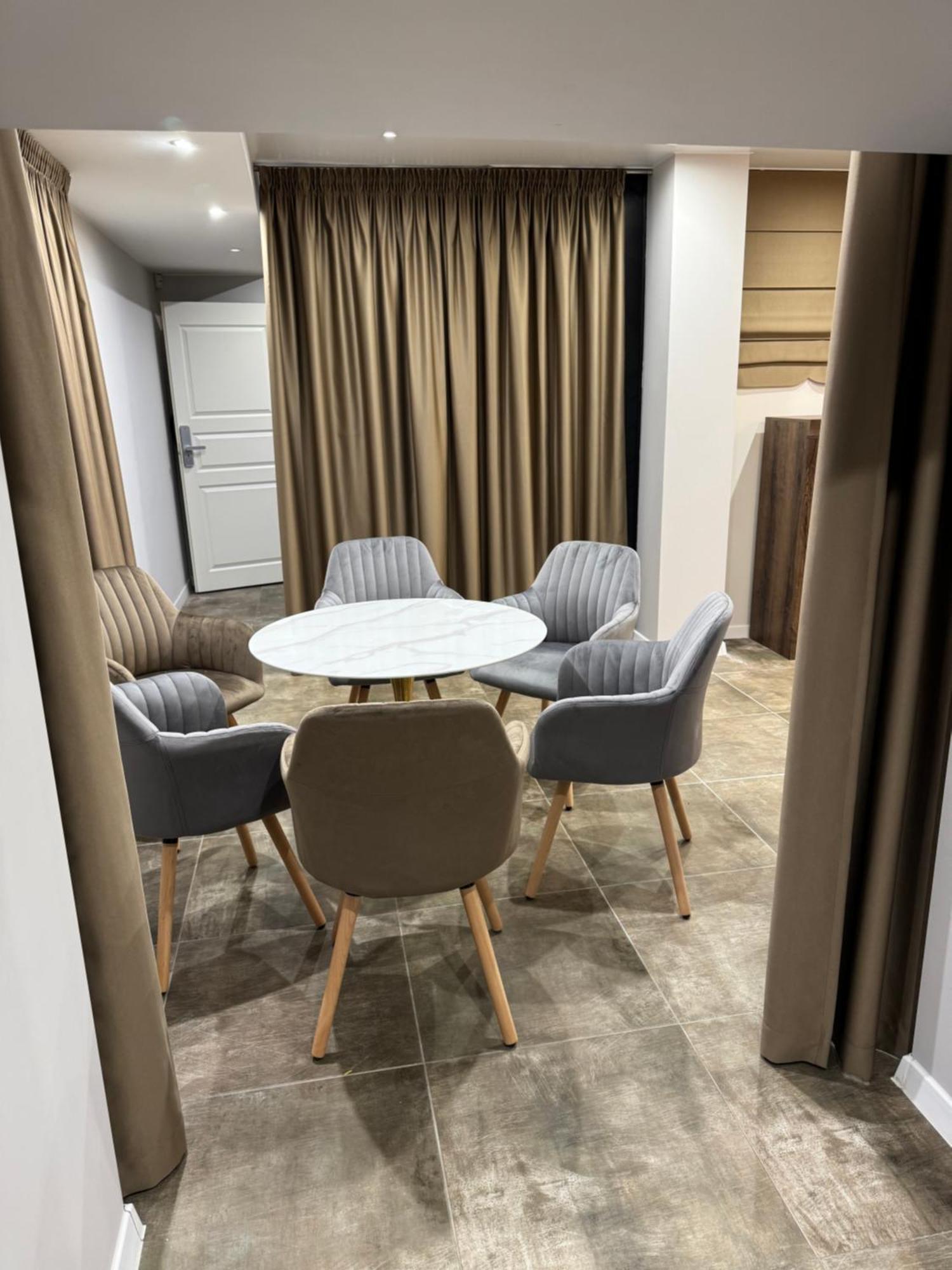 Dharma Stay Apartamentai Su Terasa Ir Vaizdu I Miesta Тельше Екстер'єр фото